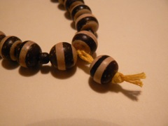 Wood Stripe Beads 33 end.JPG